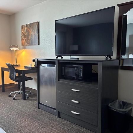 Baymont By Wyndham Chester Il Ngoại thất bức ảnh