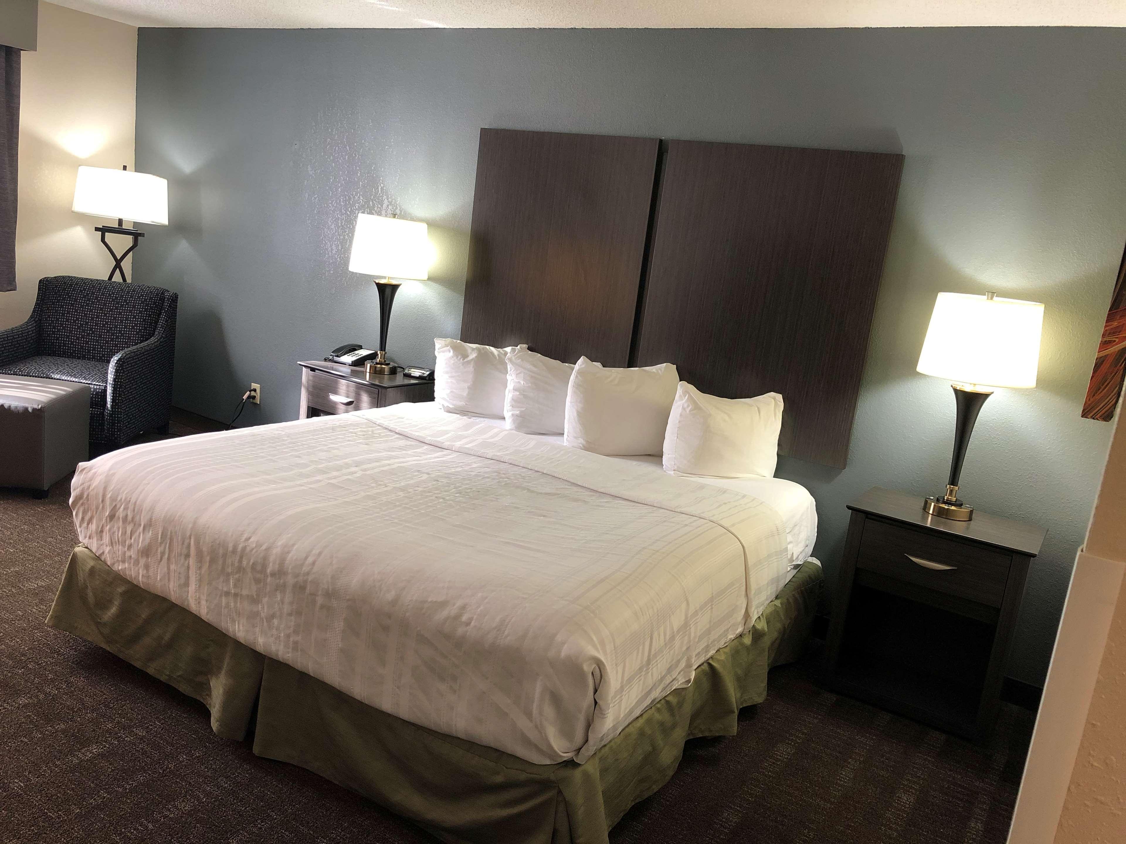 Baymont By Wyndham Chester Il Ngoại thất bức ảnh